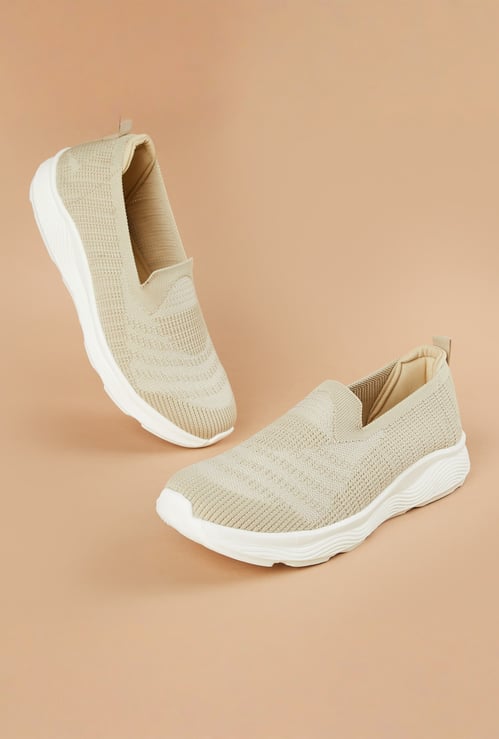 GINGER Mesh Walking Shoes