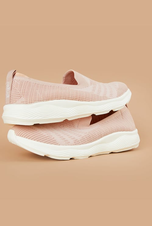 GINGER Mesh Walking Shoes