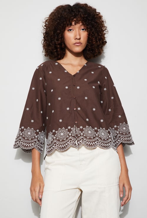 FAME FOREVER Embroidered Button Closure Top