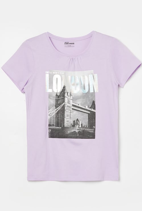 FAME FOREVER Graphic Print T-shirt
