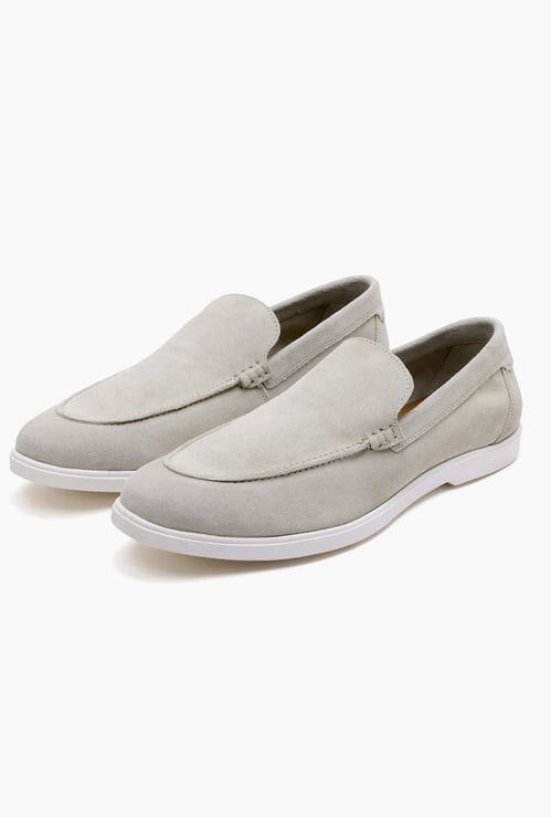 RARE RABBIT Velour Suede Loafers
