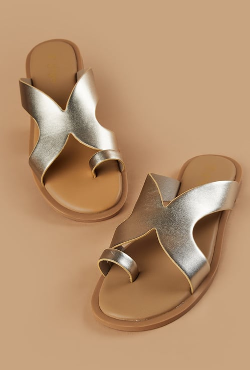 GINGER Metallic Ring Toe Flats