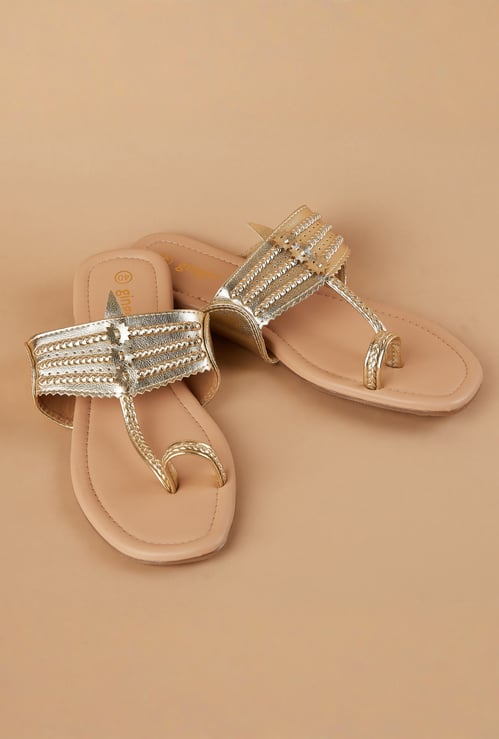 GINGER Textured Kolhapuri Flats