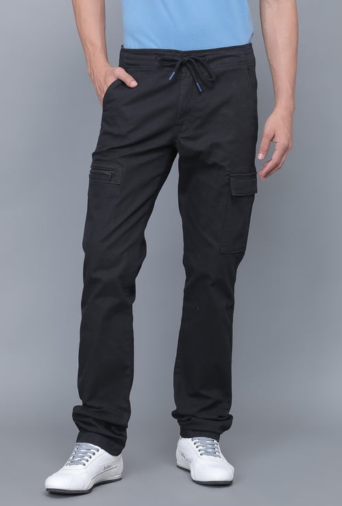 LEVI'S Solid Mid-Rise Regular Fit Cargos