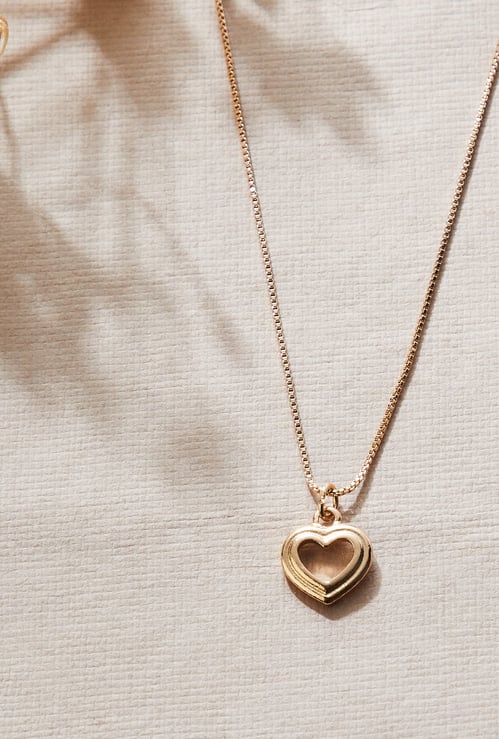 GINGER Cut-Out Heart Pendant with Chain