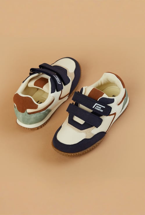 FAME FOREVER Colourblocked Sneakers