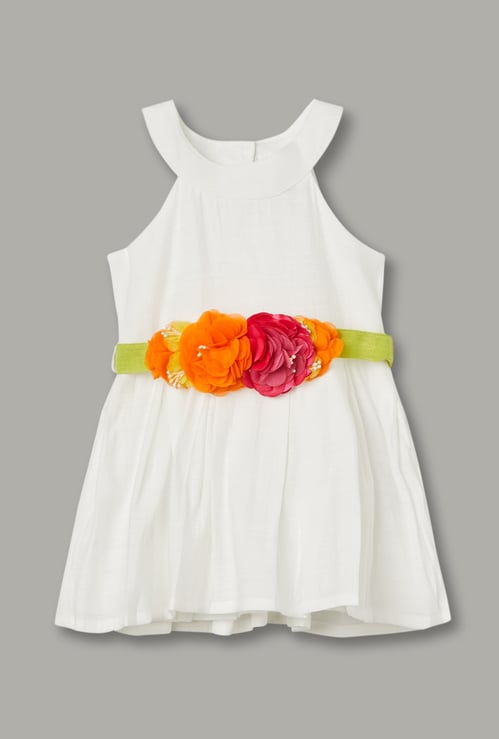 JUNIORS Girls Appliqued Dress with Belt
