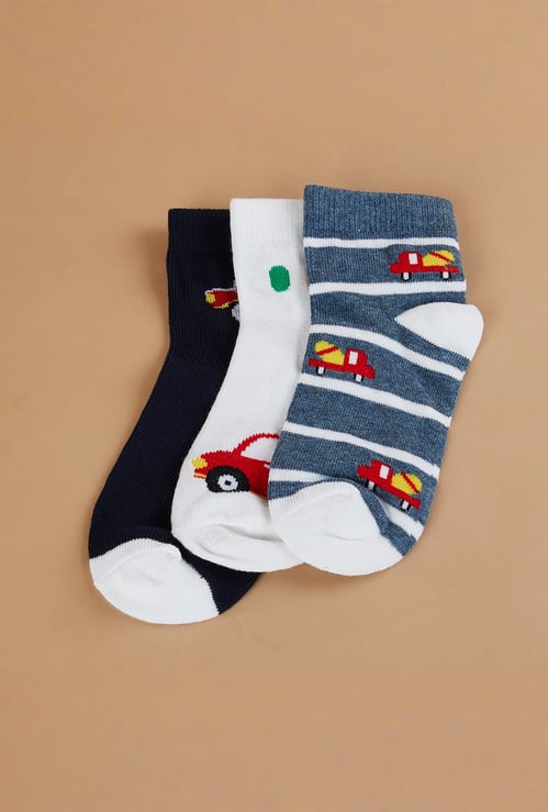 FAME FOREVER Boys Assorted Ankle Length Socks - Pack of 3