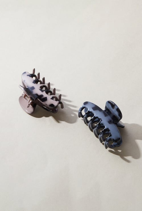 FAME FOREVER Printed Hair Clutchers - Pack of 2