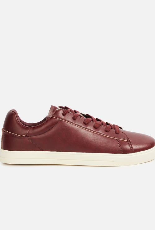 UNITED COLORS OF BENETTON Solid Sneakers