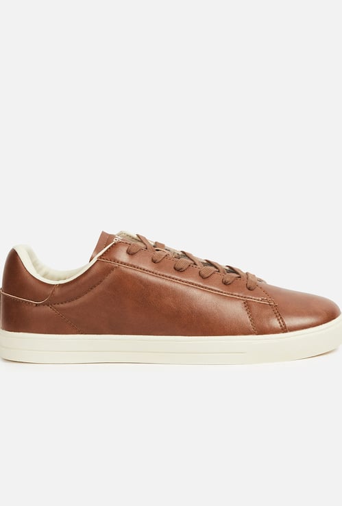 UNITED COLORS OF BENETTON Solid Sneakers
