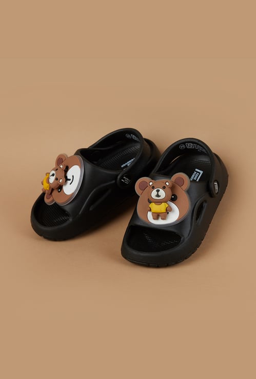 FAME FOREVER Boys Boys Charm Detail Sandals