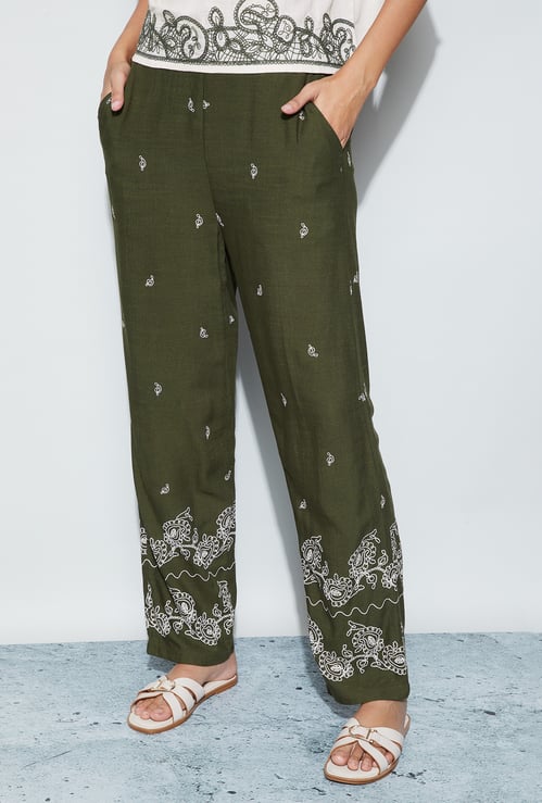 FAME FOREVER Paisley Print Trousers