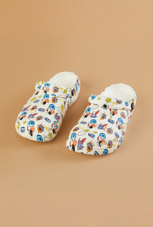 FAME FOREVER Printed Clogs