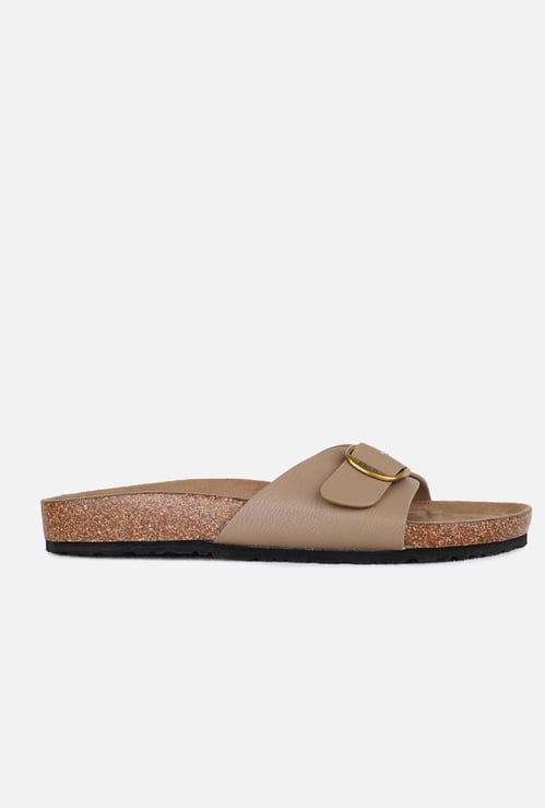 INC.5 Buckle Flats