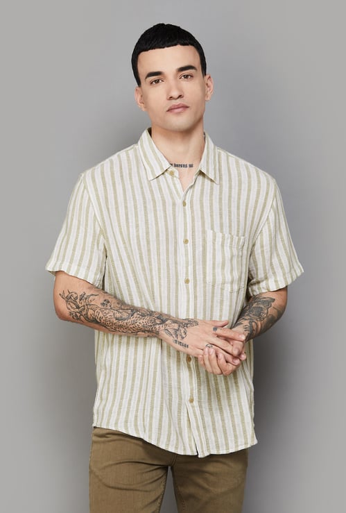 AMERICAN EAGLE Striped Shirt