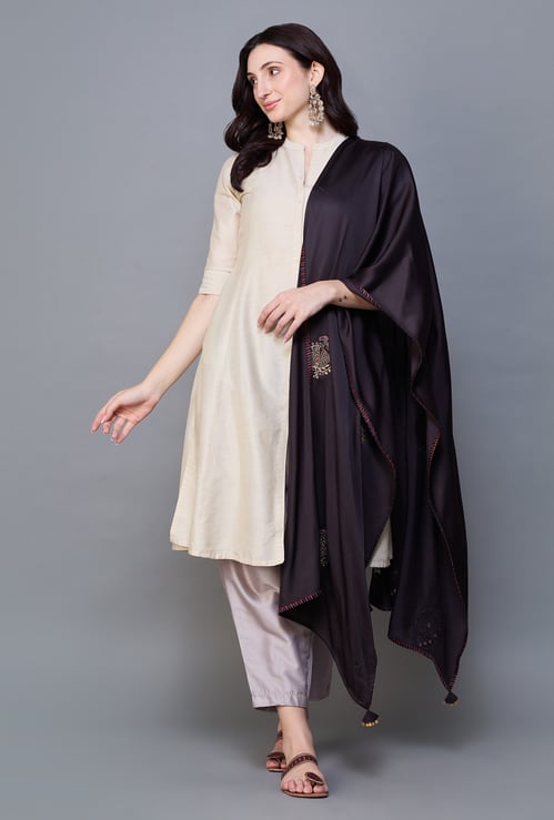 W Embroidered Dupatta
