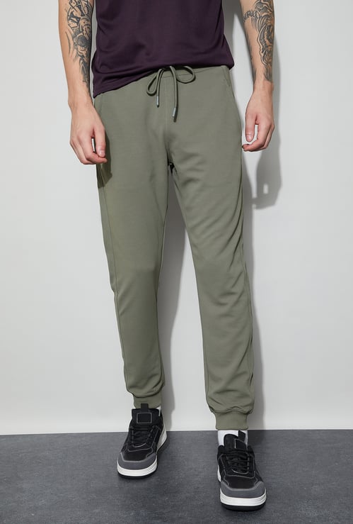 FAME FOREVER ACTIVE Textured Slim Fit Joggers