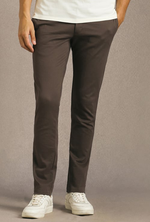 LP SPORT Solid Slim Tapered Flat Front Trousers