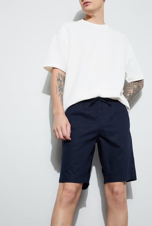 FAME FOREVER Solid Regular Shorts