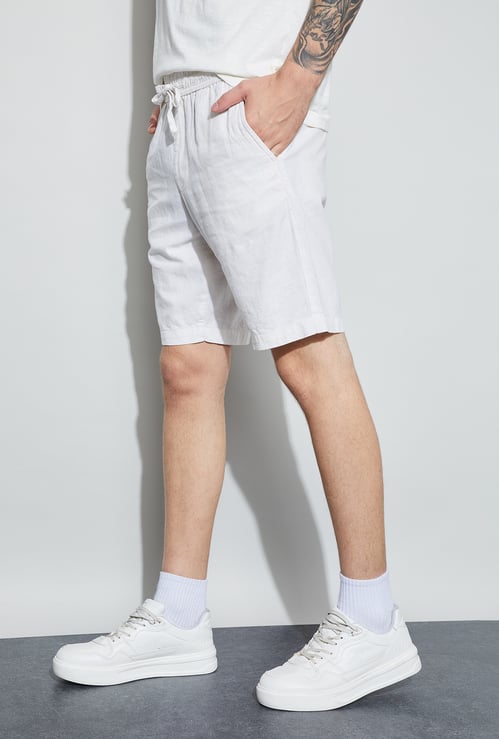 FAME FOREVER Solid Regular Shorts