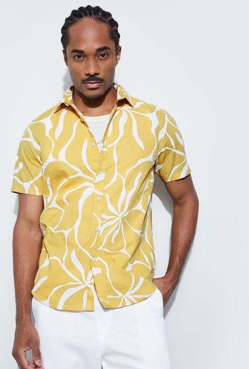 CODE Printed Regular Fit Shirt