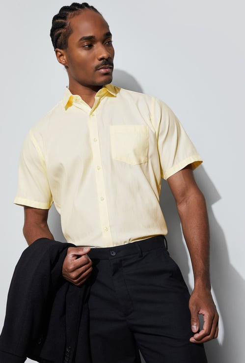 CODE Solid Regular Fit Formal Shirt