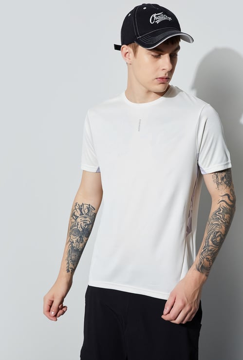 FAME FOREVER ACTIVE Textured T-shirt