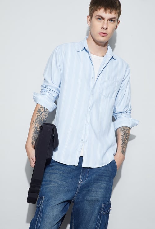 FAME FOREVER Striped Regular Fit Shirt