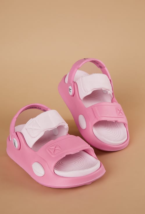 FAME FOREVER Girls Solid Slip-Ons