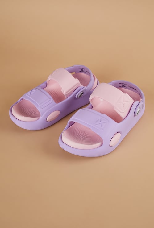 FAME FOREVER Girls Solid Slip-Ons