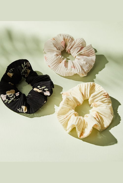 FAME FOREVER Floral Print Pleated Scrunchies - Pack of 3