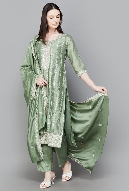 LIBAS Embroidered Kurta Set