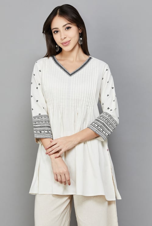 SPAN Embroidered Flared Kurti