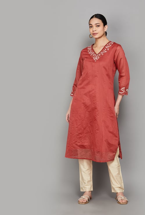 W Embroidered Straight Kurta