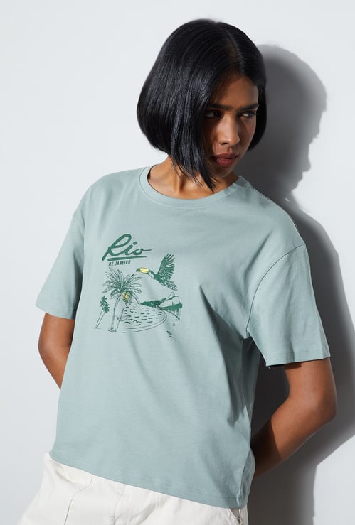 FAME FOREVER Graphic Print T-shirt