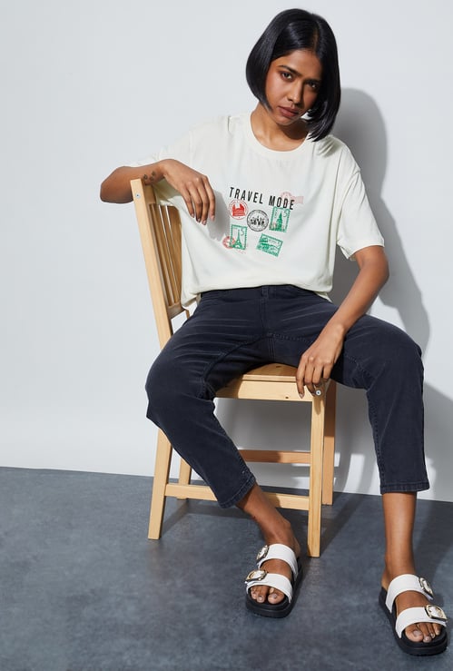 FAME FOREVER Graphic Print T-shirt