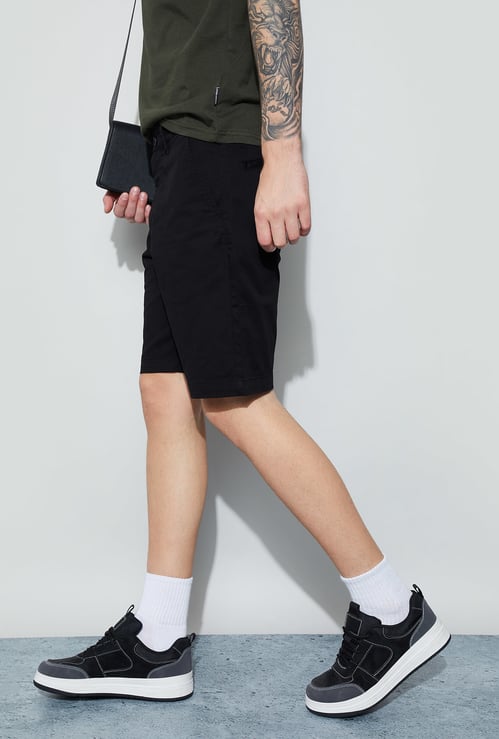 FAME FOREVER Solid Regular Shorts