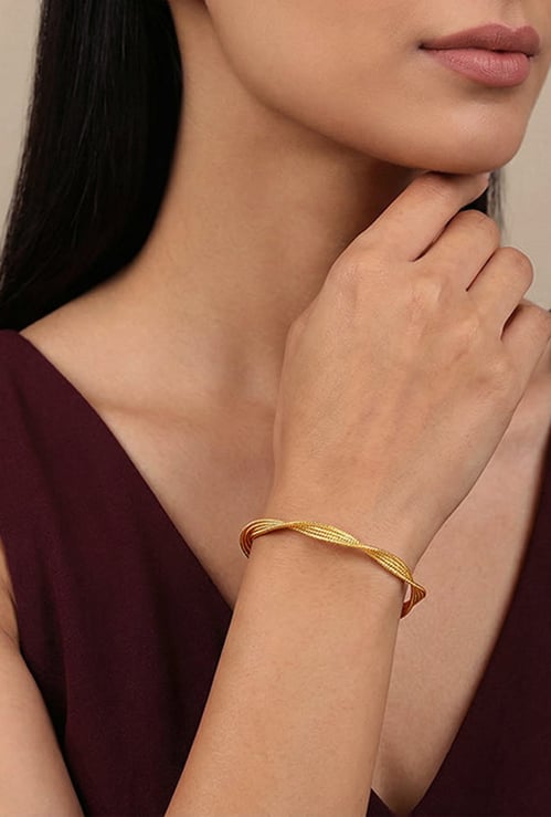 GIVA Glintzy Twisted Design Sterling Silver Bracelet