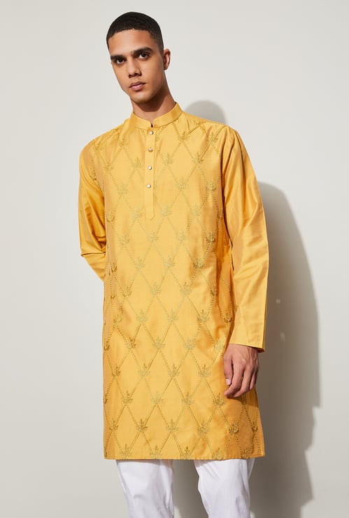 MELANGE Embroidered Straight Kurta
