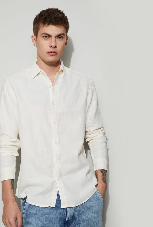 FAME FOREVER Solid Regular Fit Shirt