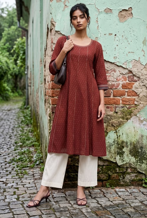 MELANGE Embroidered Scoop Neck 3/4th Sleeves Flared Kurta
