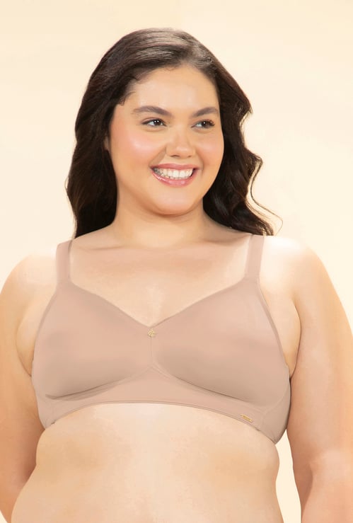 AMANTE Non-Padded Non-Wired Seamed Minimizer Bra