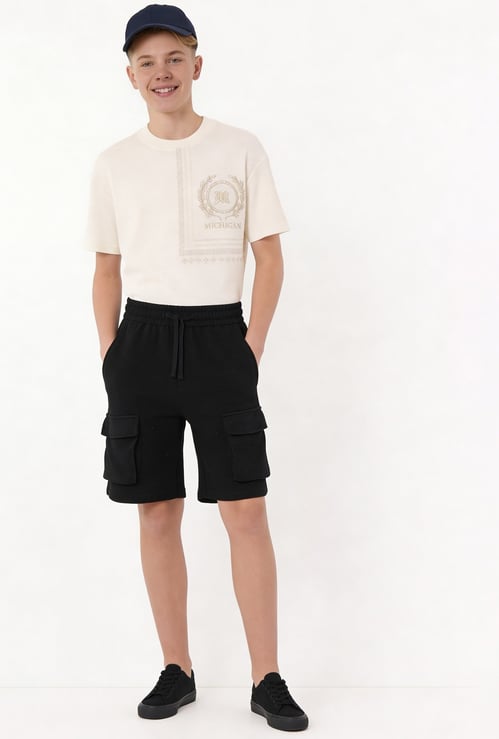 FAME FOREVER Boys Textured Cargo Shorts