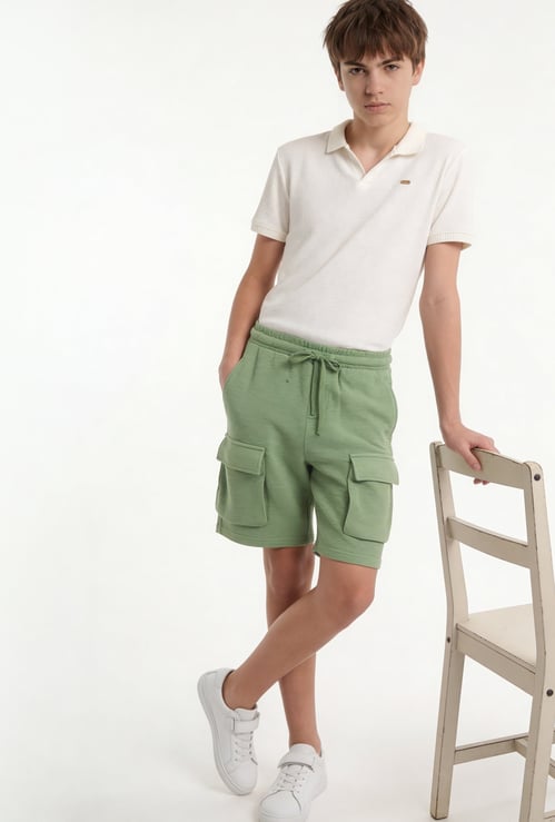 FAME FOREVER Boys Textured Cargo Shorts