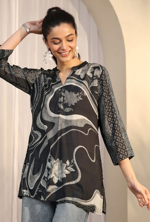 LIBAS Ethnic Motif Straight Kurti
