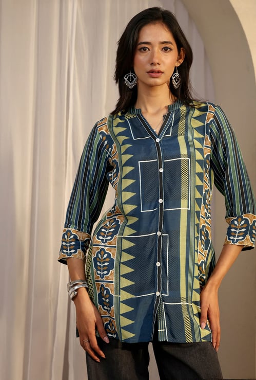 LIBAS Geometric Print Straight Kurti