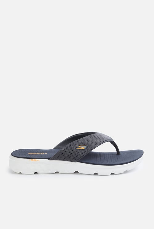 SKECHERS Solid Flip Flops