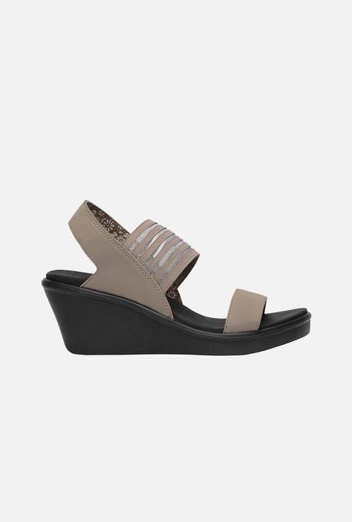 SKECHERS Rumble On Wedges