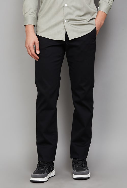 LP SPORT Solid Slim Tapered Trousers